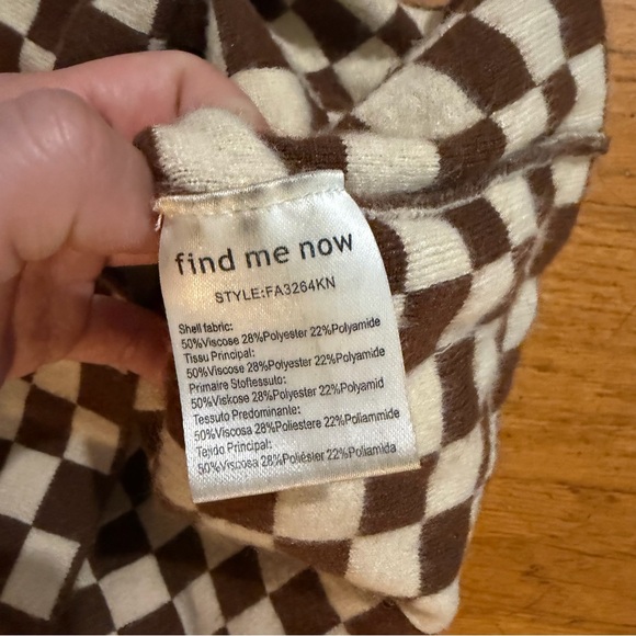 Find Me Now Presley Knit Dress in Mahogany - Picture 6 of 7